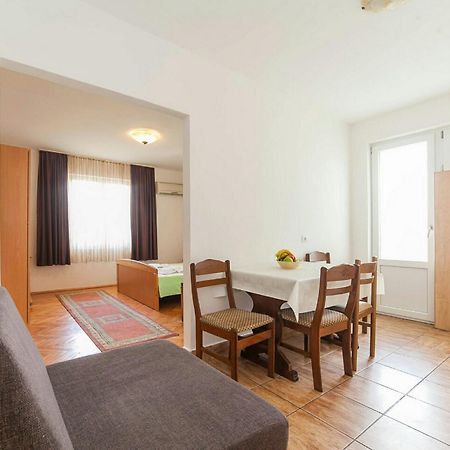 Hana Accommodation Sveti Stefan Habitación foto