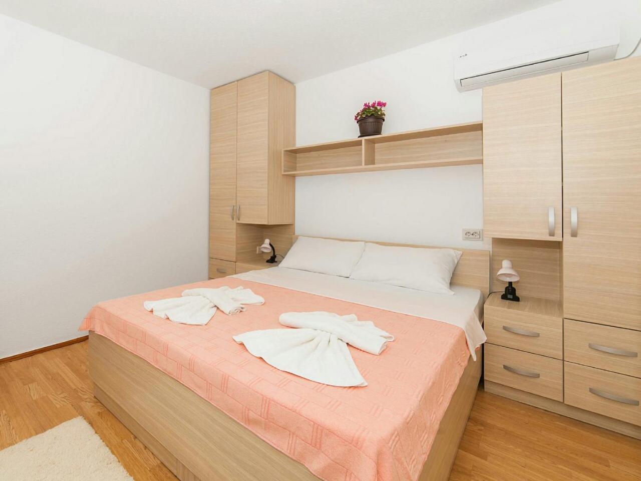 Hana Accommodation Sveti Stefan Exterior foto