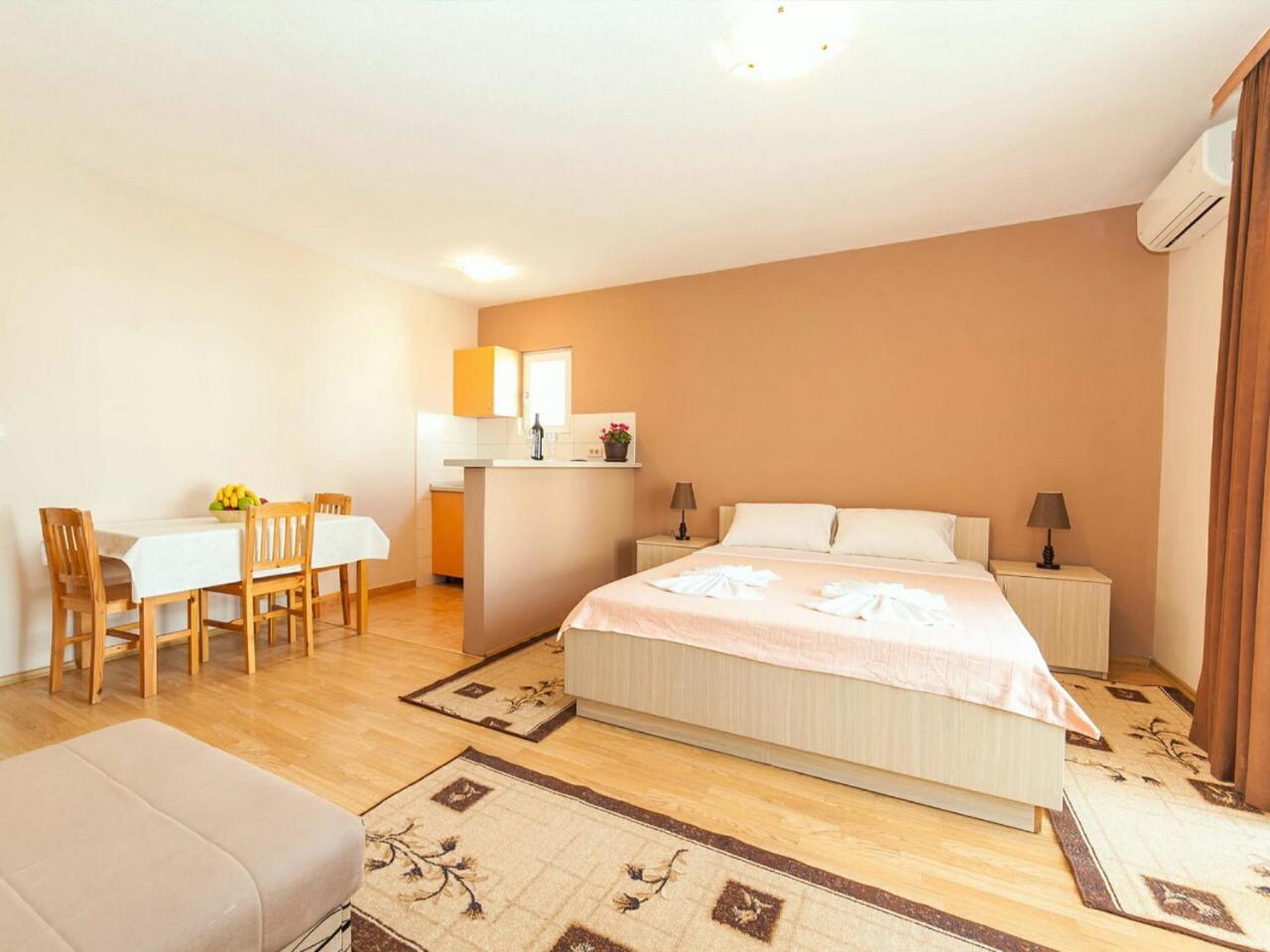 Hana Accommodation Sveti Stefan Exterior foto